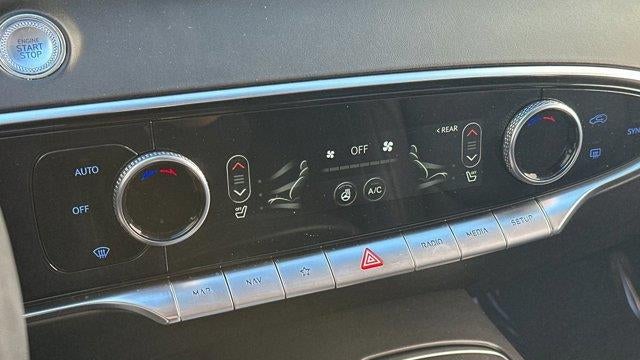 2024 Genesis GV70 2.5T Standard
