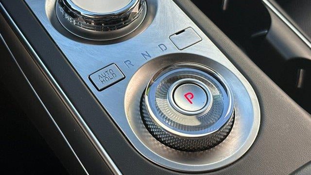 2024 Genesis GV70 2.5T Standard