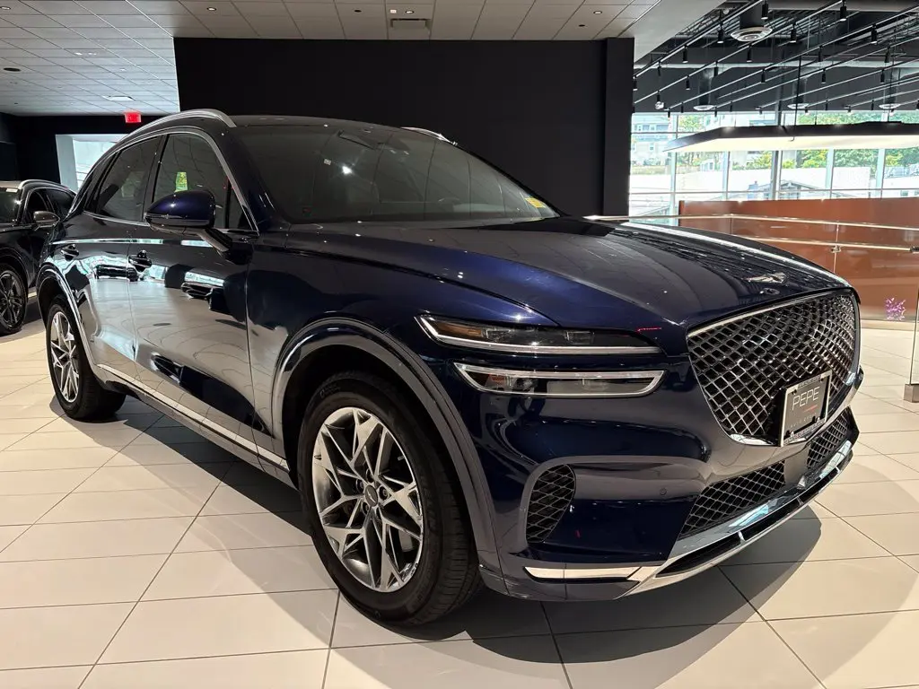 2024 Genesis Gv70