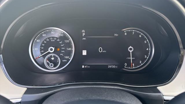 2024 Genesis GV70 2.5T Standard