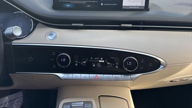 2024 Genesis GV70 2.5T Standard