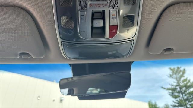 2024 Genesis GV70 2.5T Standard