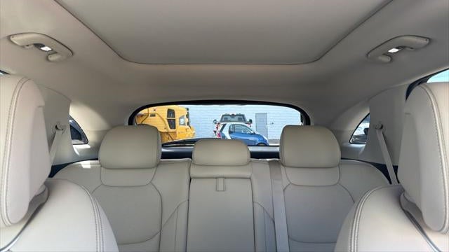 2024 Genesis GV70 2.5T Standard