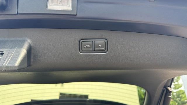 2024 Genesis GV70 2.5T Standard