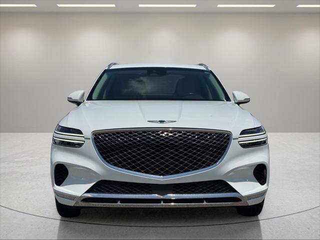 2024 Genesis Gv70 - $33,421