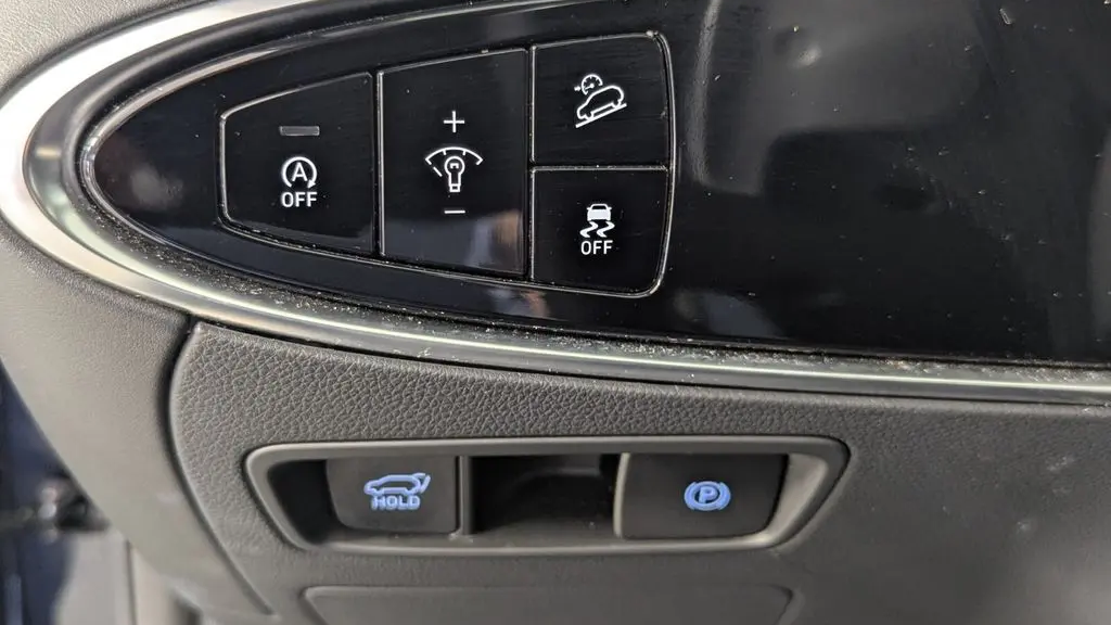 2025 Genesis GV70 2.5T Standard