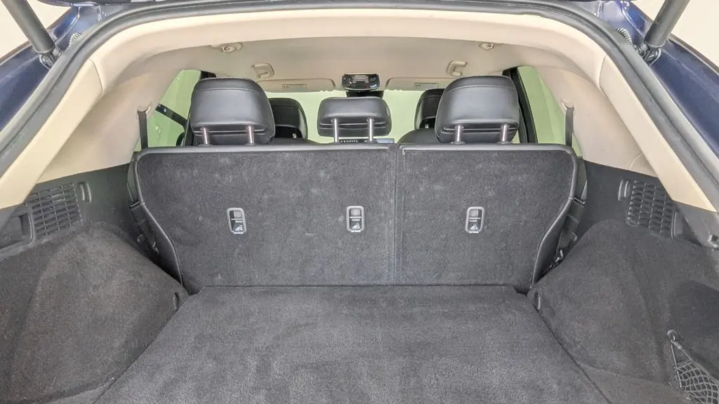 2025 Genesis GV70 2.5T Standard