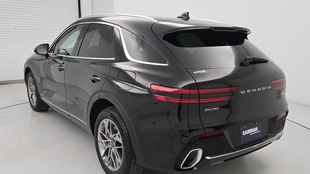 2025 Genesis GV70 2.5T Standard
