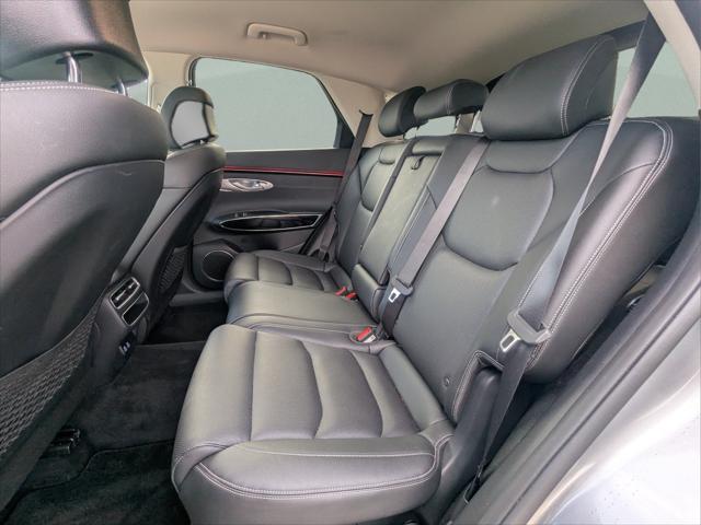 2026 Genesis Gv70 - $39,999