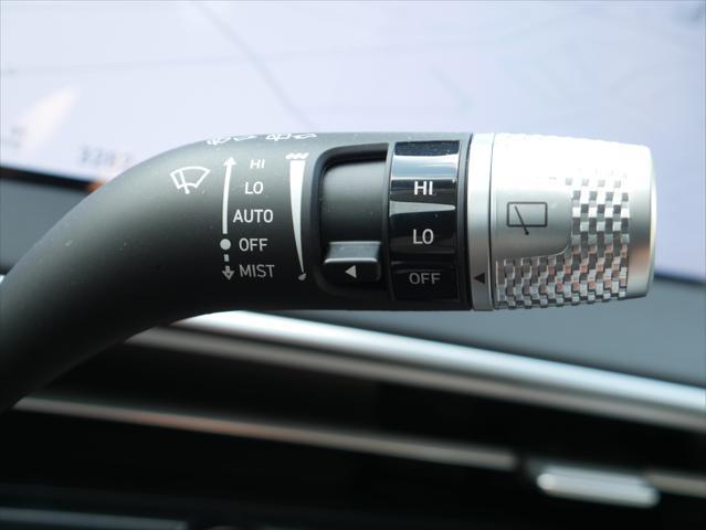 2026 Genesis Gv70 - $49,995