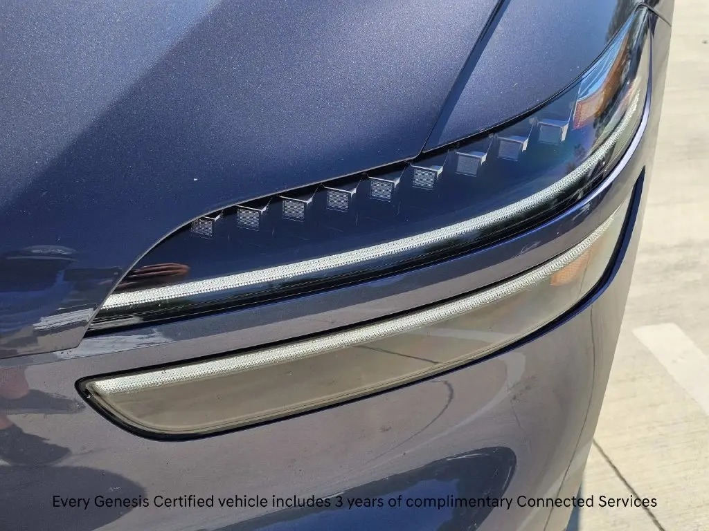 2026 Genesis Gv70 - $40,900