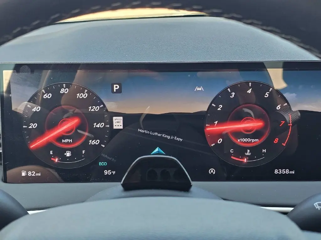 2026 Genesis Gv70 - $40,900