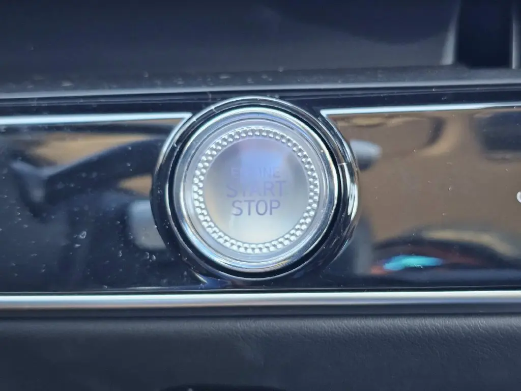 2026 Genesis Gv70 - $39,900