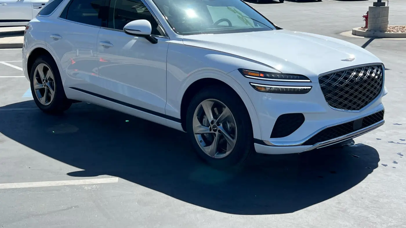 2026 Genesis GV70 2.5T Select