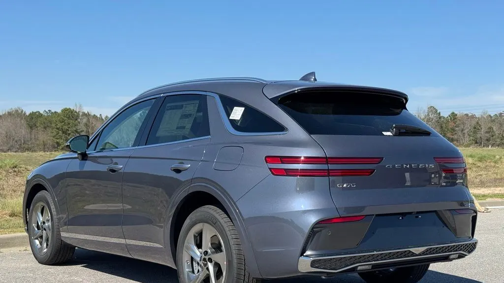 2026 Genesis GV70 2.5T Select
