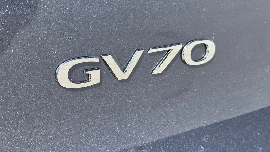 2026 Genesis GV70 2.5T Select