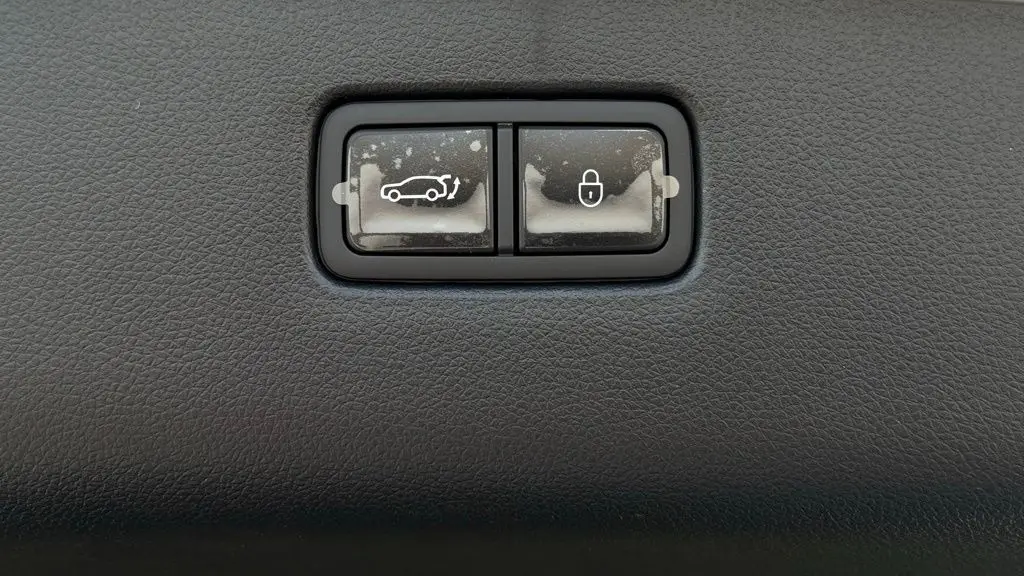2026 Genesis GV70 2.5T Standard