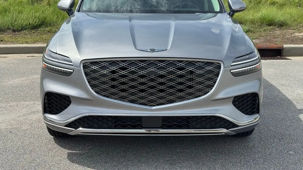 2026 Genesis GV70 2.5T Standard