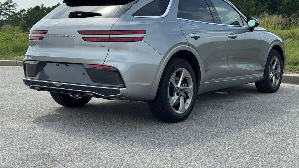 2026 Genesis GV70 2.5T Standard