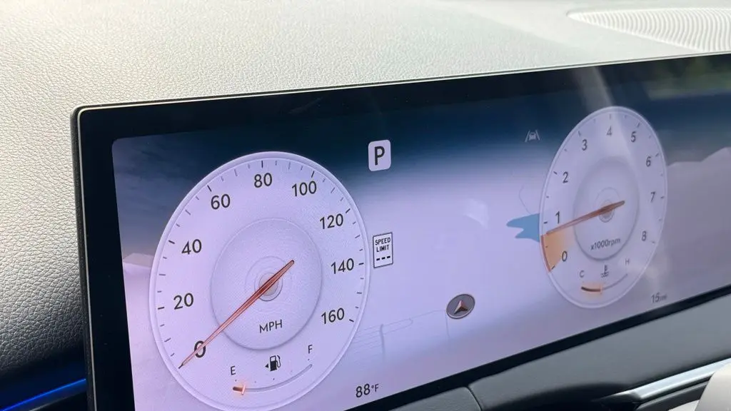 2026 Genesis GV70 2.5T Standard