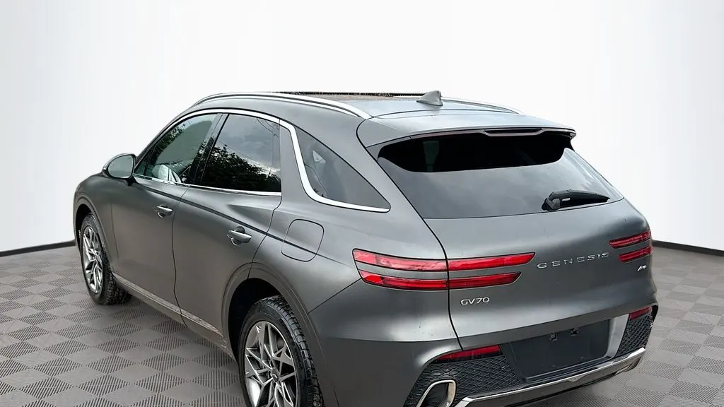 2024 Genesis GV70 2.5T Standard