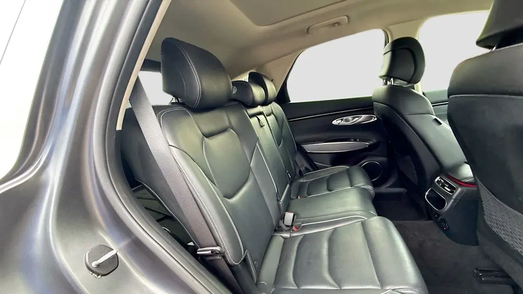 2024 Genesis GV70 2.5T Standard