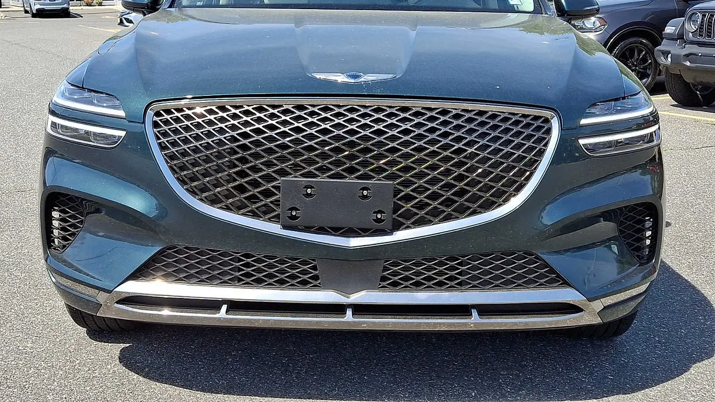 2024 Genesis GV70 2.5T Standard