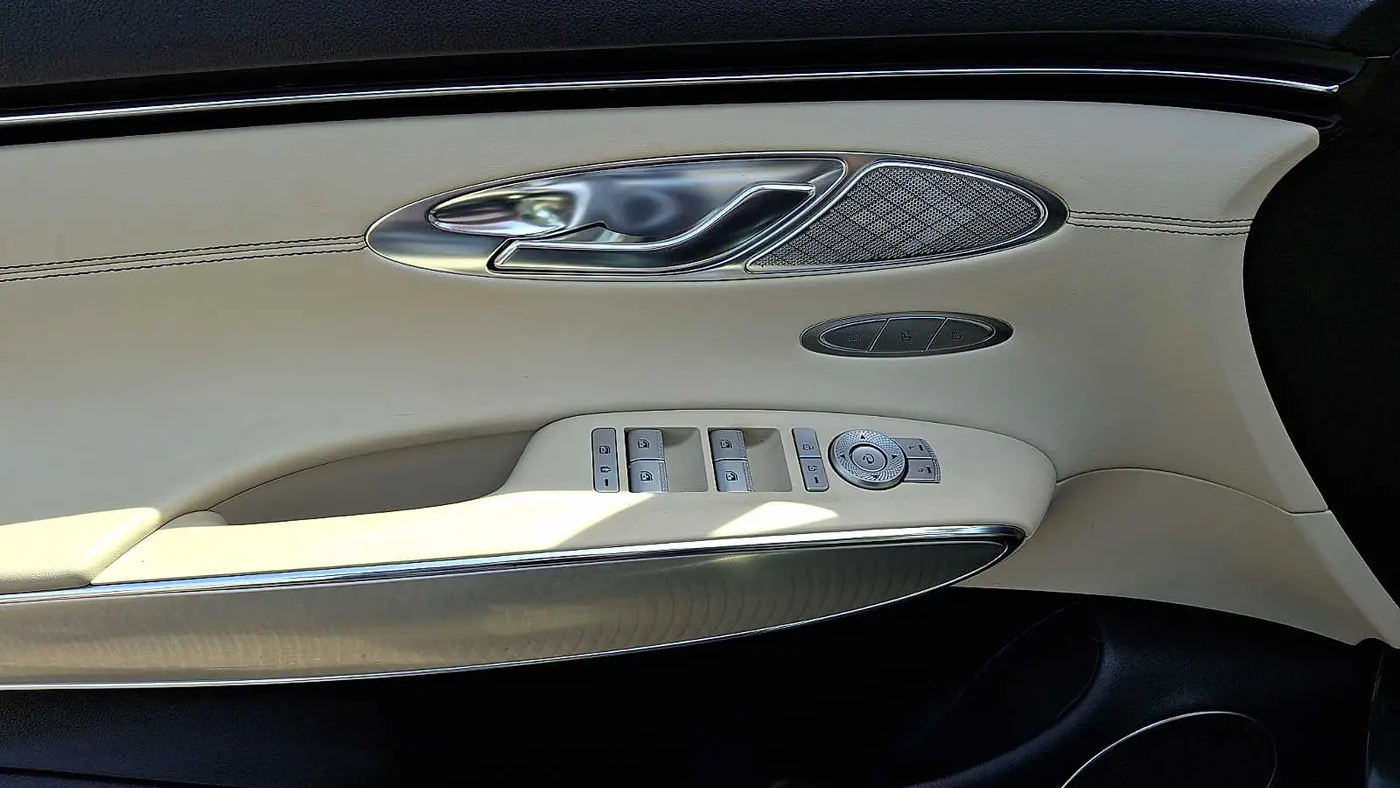 2024 Genesis GV70 2.5T Standard