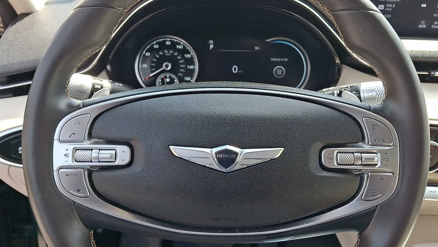 2024 Genesis GV70 2.5T Standard