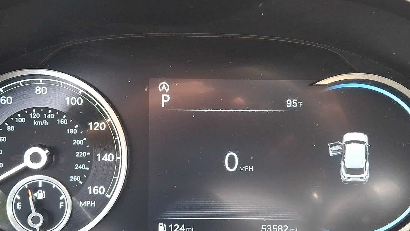 2024 Genesis GV70 2.5T Standard