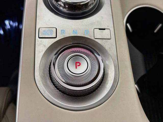 2024 Genesis Gv70 - $38,560