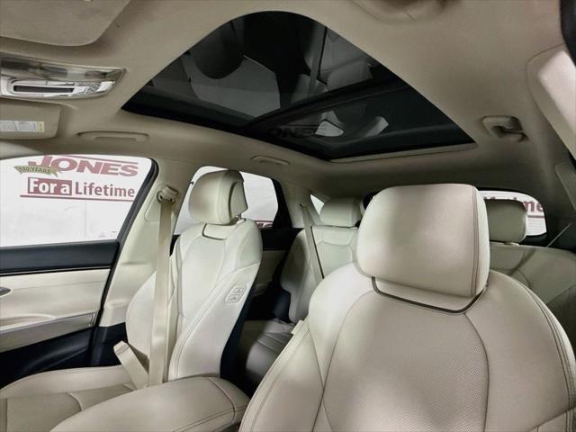 2024 Genesis Gv70 - $38,560