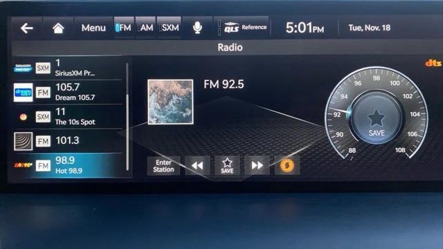 2024 Genesis GV70 2.5T Standard
