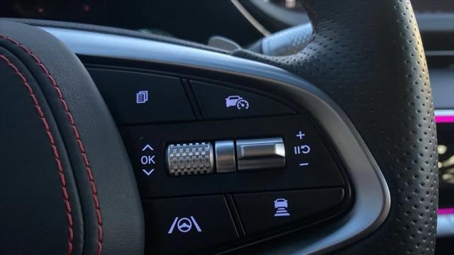 2024 Genesis GV70 2.5T Standard