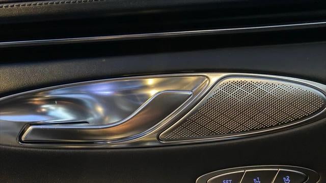 2024 Genesis GV70 2.5T Standard