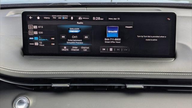 2024 Genesis GV70 2.5T Standard