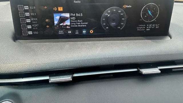 2025 Genesis GV70 2.5T Standard