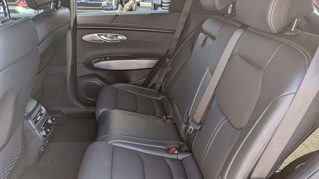2025 Genesis GV70 2.5T Standard