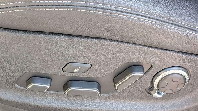 2025 Genesis GV70 2.5T Standard