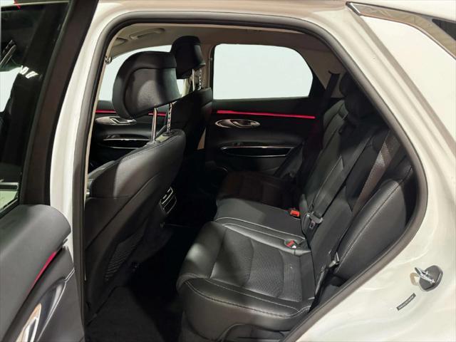 2026 Genesis Gv70 - $42,499