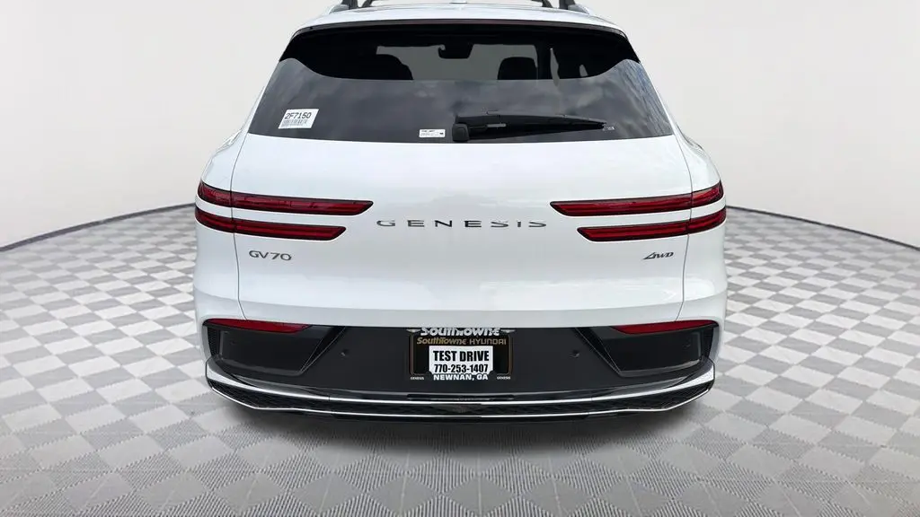 2026 Genesis GV70 2.5T Select