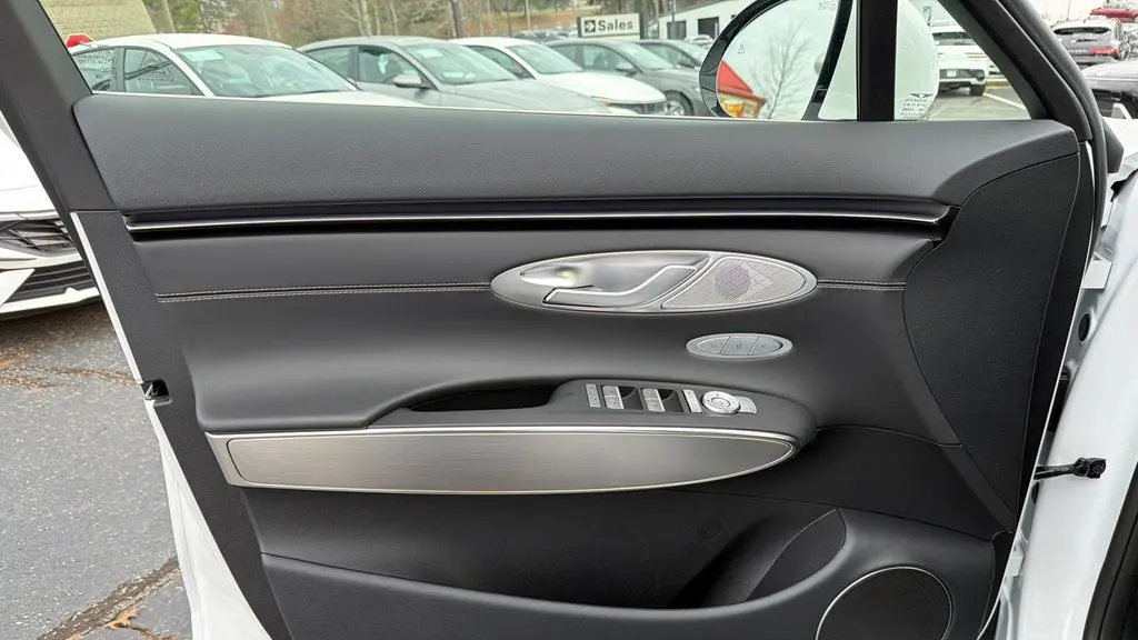 2026 Genesis GV70 2.5T Select