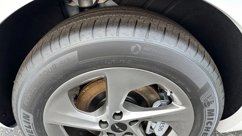 2026 Genesis GV70 2.5T Select