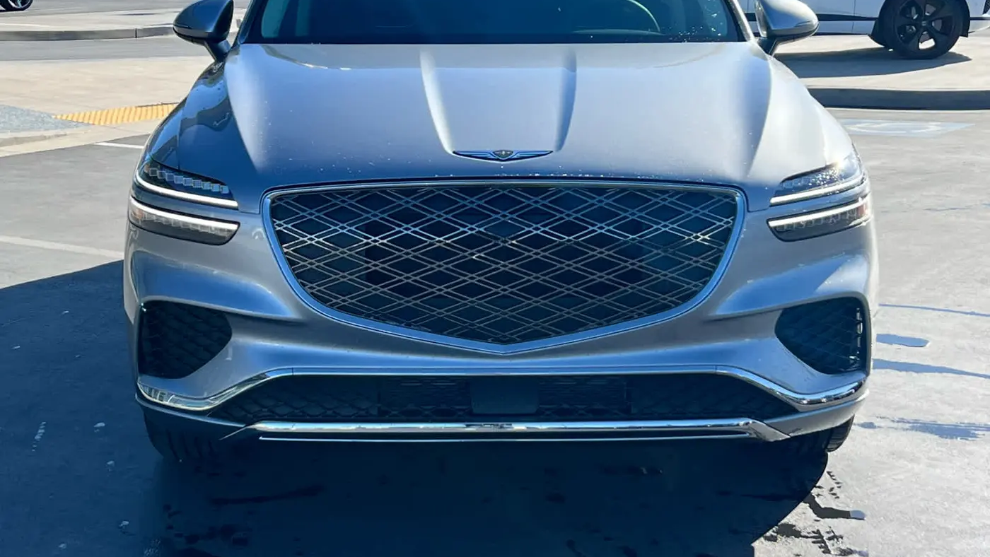 2026 Genesis GV70 2.5T Standard