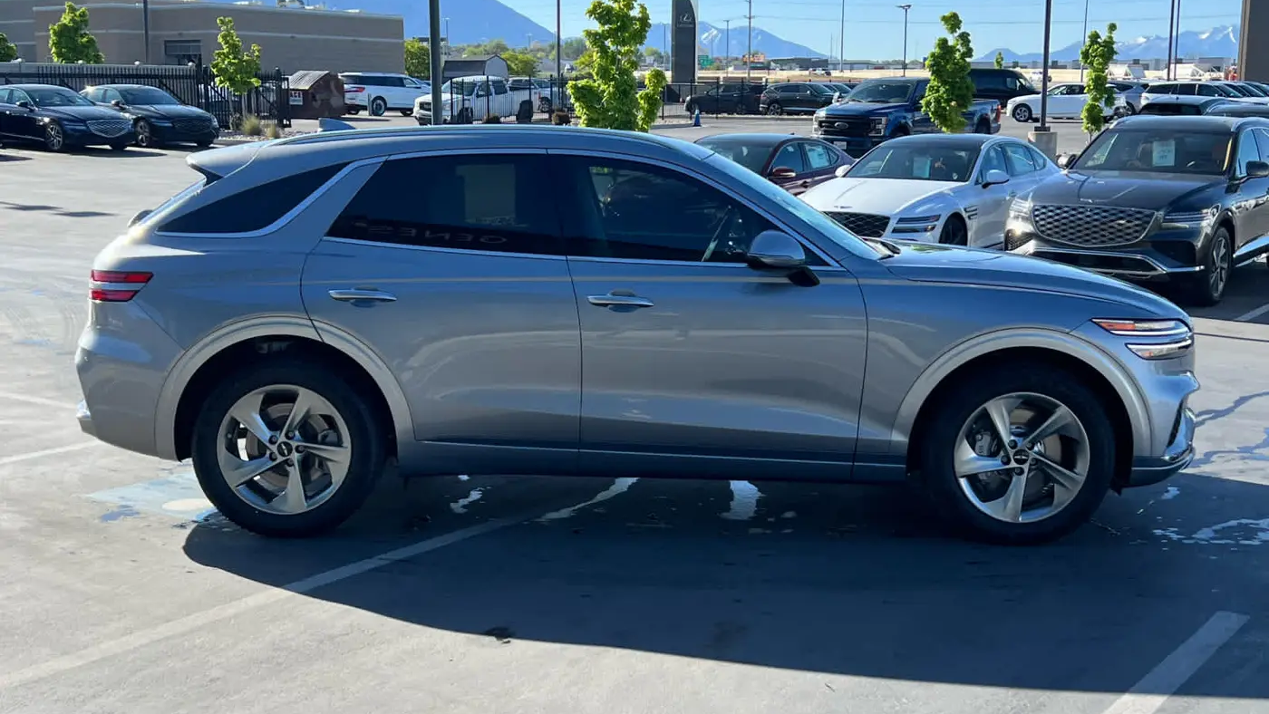 2026 Genesis GV70 2.5T Standard