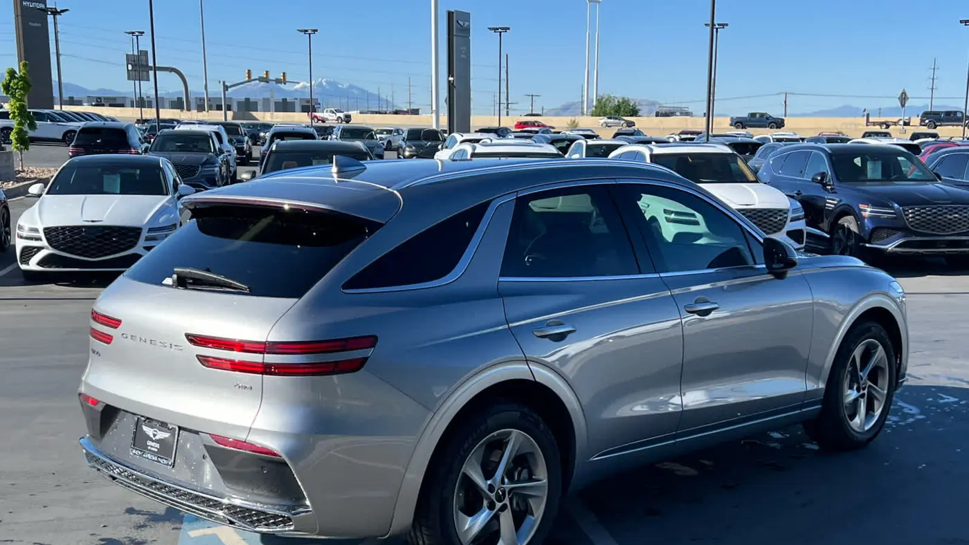 2026 Genesis GV70 2.5T Standard