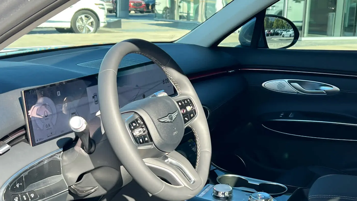 2026 Genesis GV70 2.5T Standard