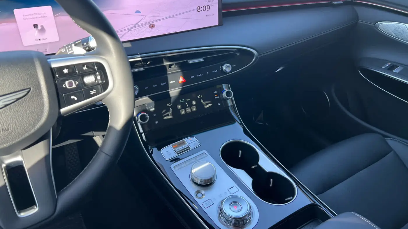 2026 Genesis GV70 2.5T Standard