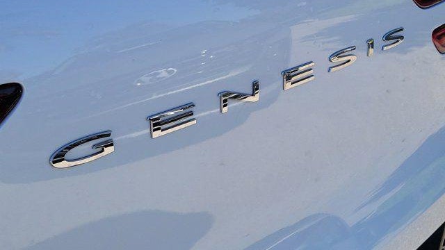 2024 Genesis GV70 2.5T Standard