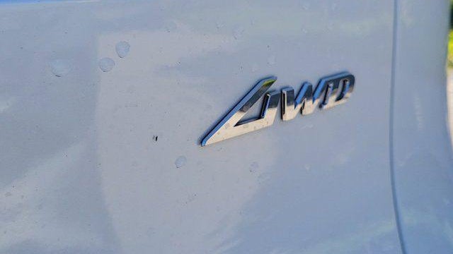 2024 Genesis GV70 2.5T Standard